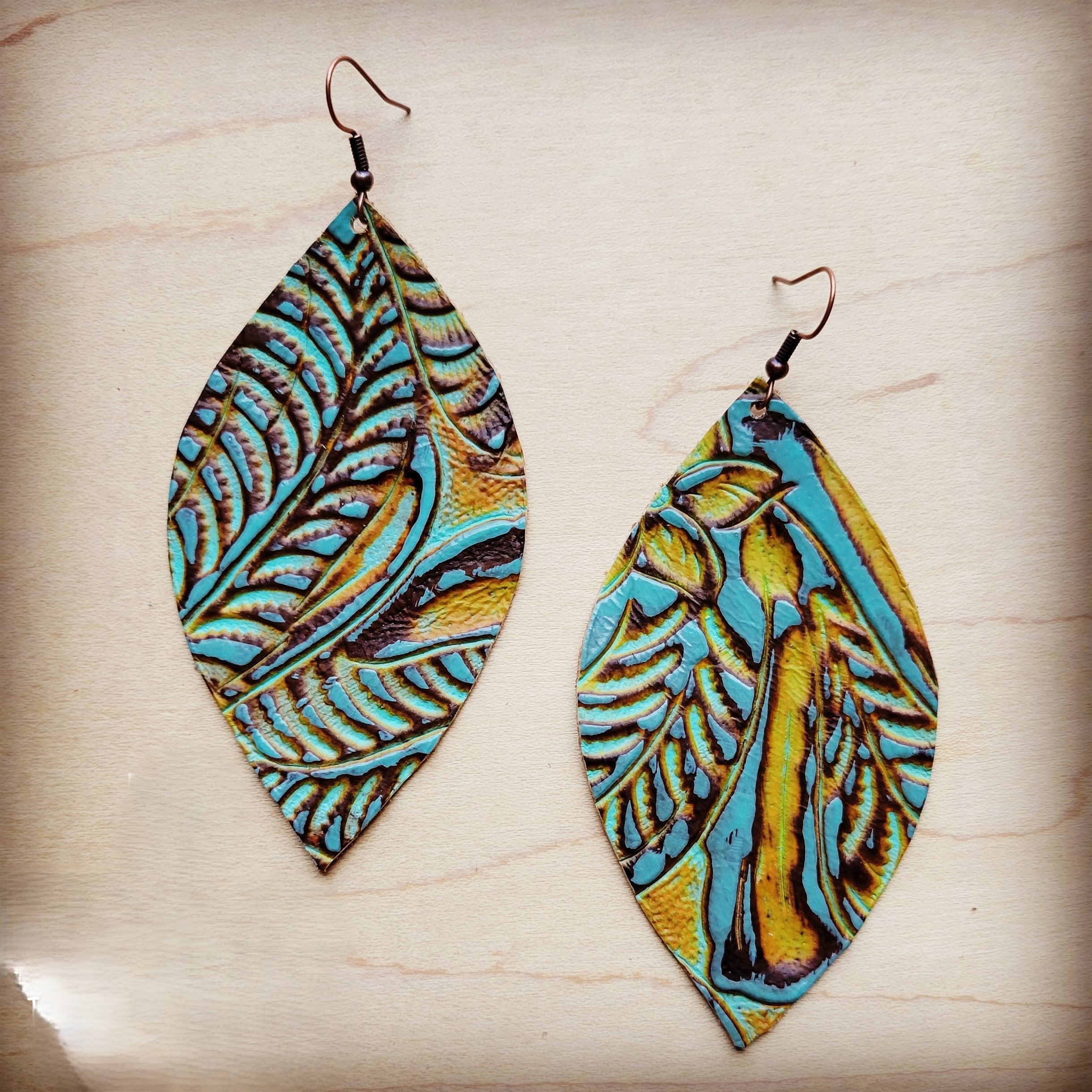 **Leather Oval Earrings- Dallas Turquoise 207k