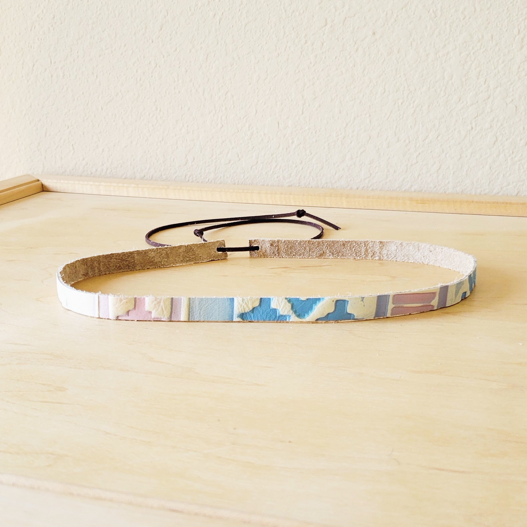 **Pastel Navajo Embossed Leather Hat Band Only 950o