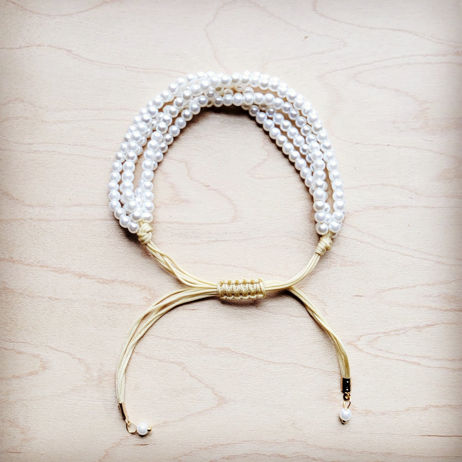 **Pearl Multi-Strand Beaded Bracelet w/ Drawstring Clasp 810L