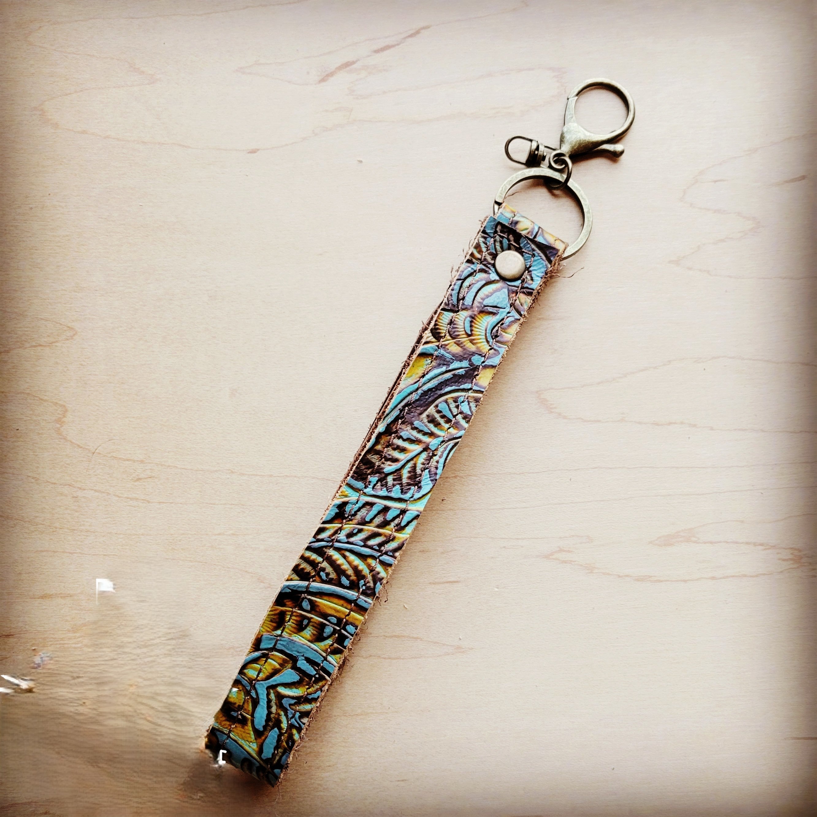 **Embossed Leather Key Chain Strap Dallas Turquoise 702f