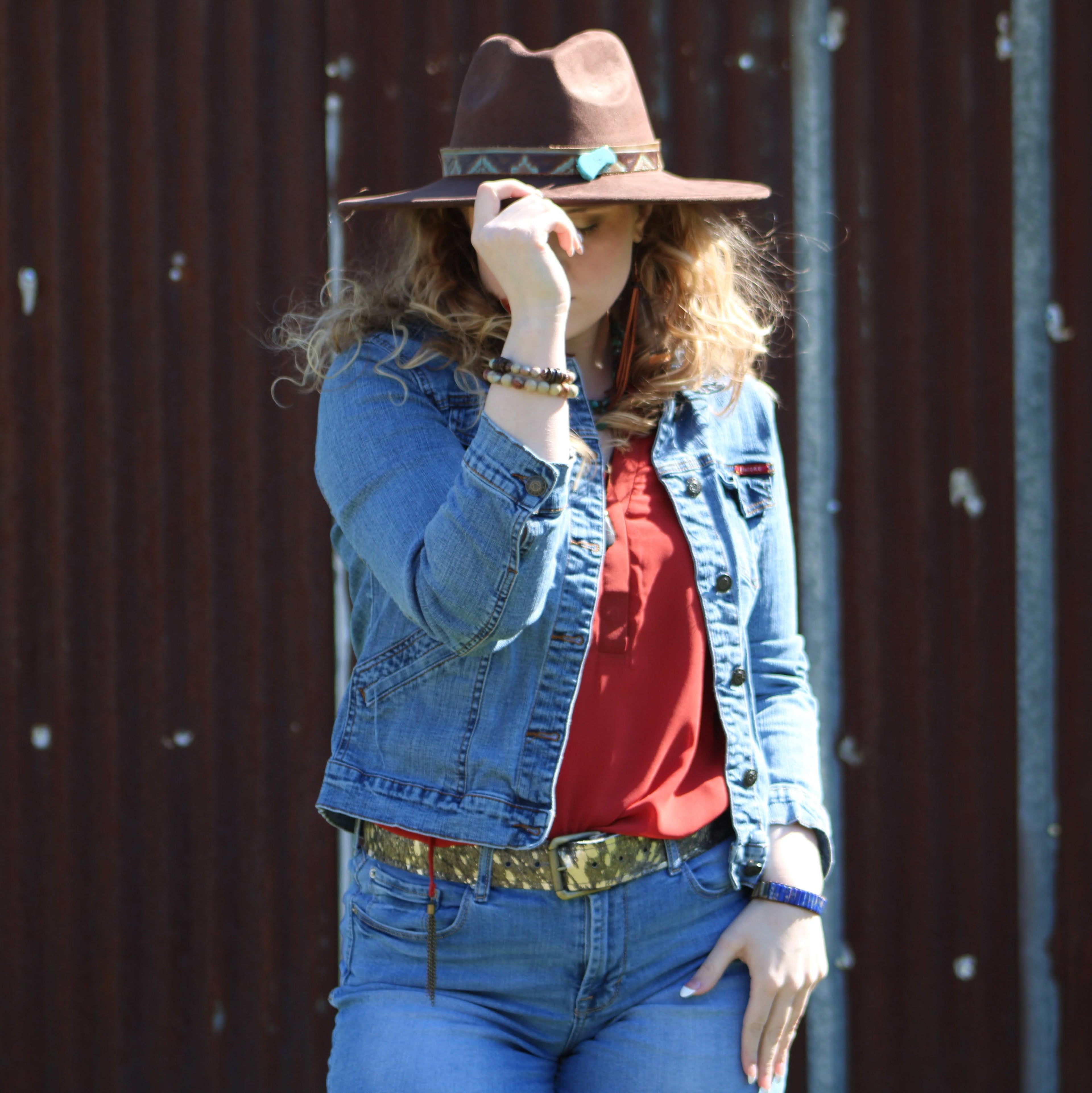 **Woven Picasso Jasper & Lapis Beaded Bracelet 809z