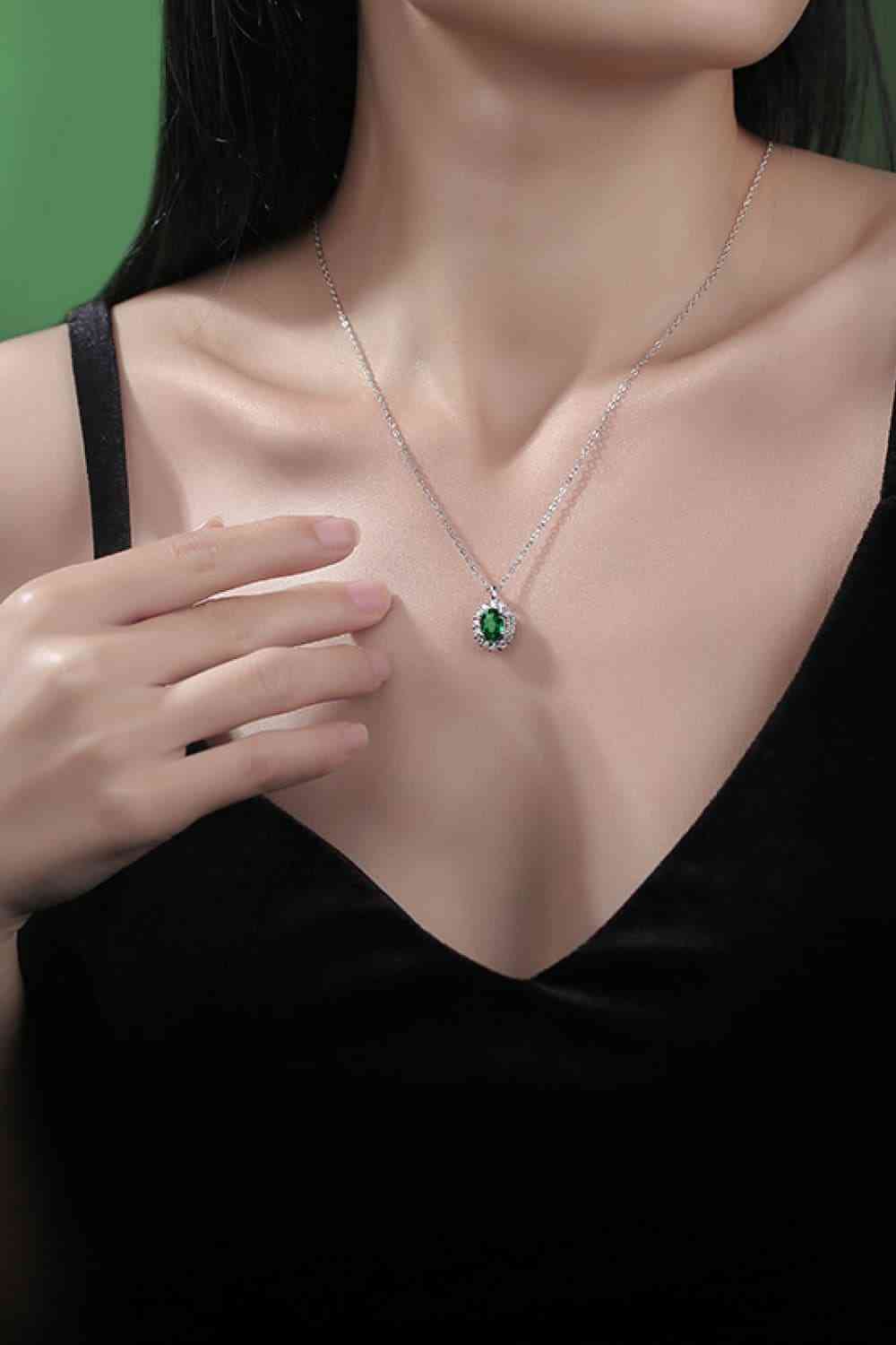 1.5 Carat Emerald 925 Sterling Silver Necklace